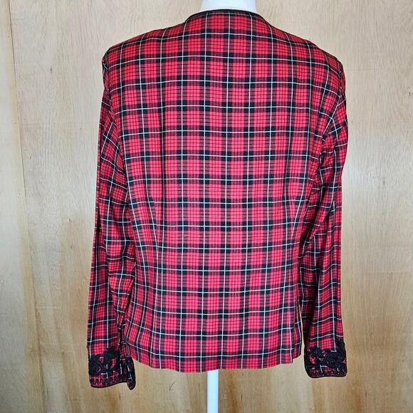 Vintage Sarah‎ Elizabeth Red/Black/White Plaid Floral Embroidered Jacket Size 8 - Picture 2 of 8